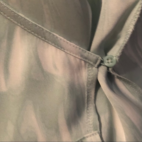 NWOT Mint green and white wrap top. - Picture 7 of 8